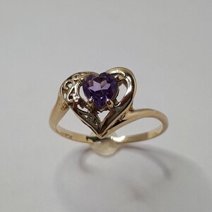 Yellow Gold Ring, Amethyst Rings, 10k Yellow Gold Ring, Purple Stone Ring, Gold Heart Ring, February Birthstone, 10K Gold Ring, Heart Ring