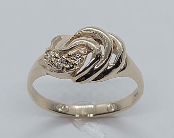 Handgemachter 10k Gelbgold Diamant Ring, Größe 6 1/2