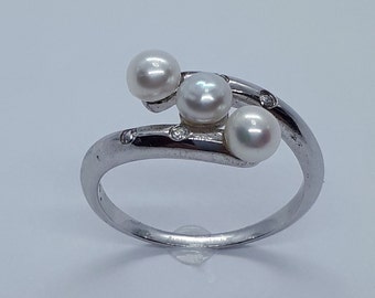 Handmade Sterling Silver Pearl Ring, Cubic Zirconia Accents, Size 7