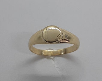 Women Signet Ring, Gold Signet Ring, Signet Ring, Men Signet Ring, Initials Ring, Personalized Ring, Yellow Gold Ring, Signet Yellow Gold