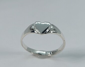 Woman Signet Ring, Heart Signet Ring, Classic Signet Ring