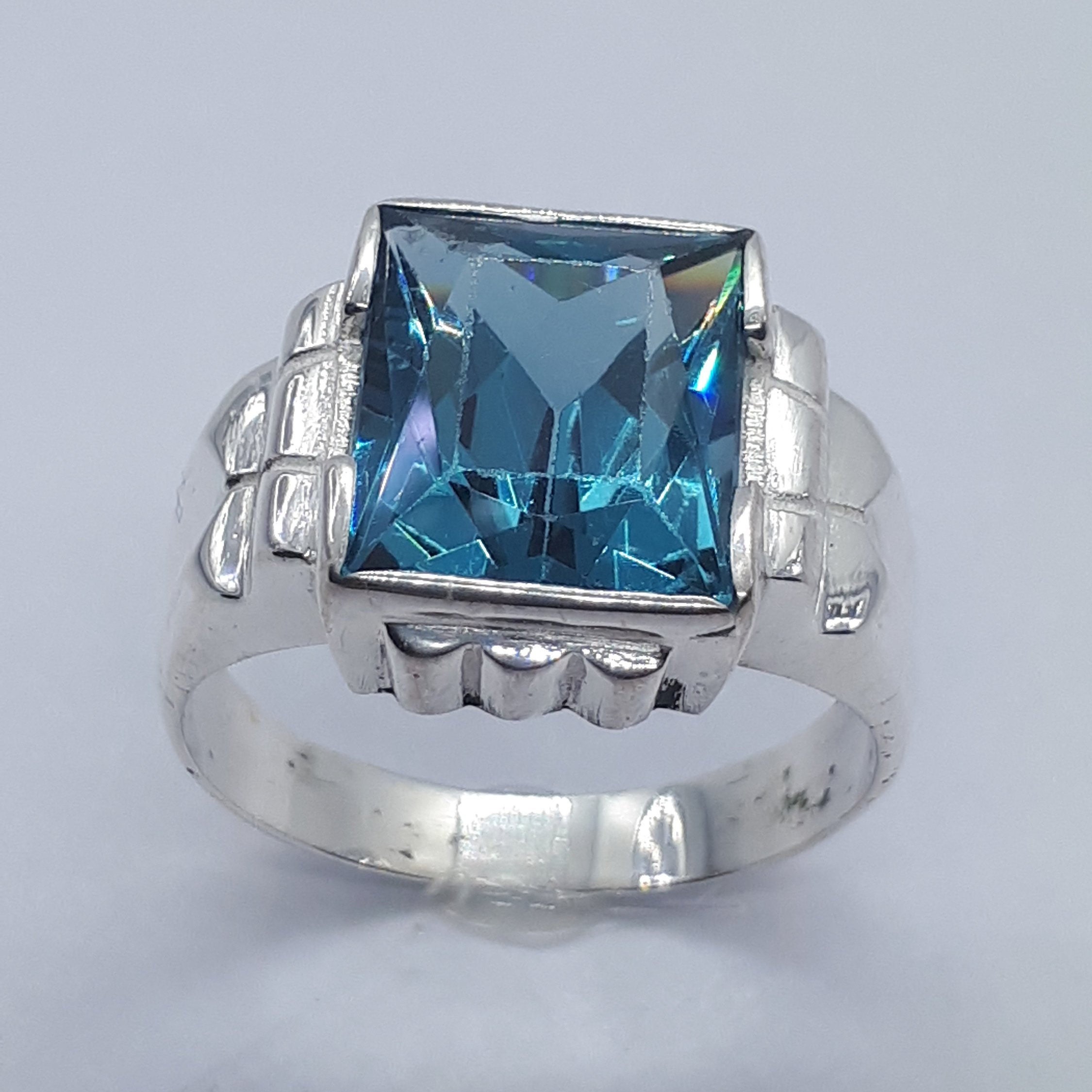 COLORED STONE RING - BLUE BERYL 001-200-01376 | Blue Water Jewelers | Saint  Augustine, FL