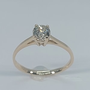 10k Yellow Gold Solitaire Diamond Engagement Ring (0.53 ct)