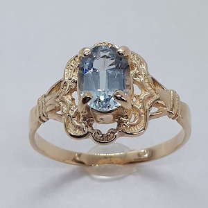 Blue Topaz Ring, Ring Blue Topaz, December Birthstone, 10k Yellow Gold Ring, Christmas Gift, Authentic Blue Topaz, Oval Stone, Blue Topaz
