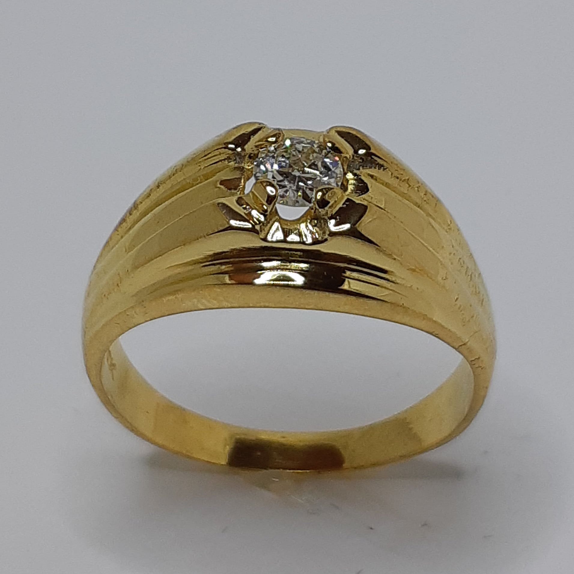 Round Cut Diamonds Mens Ring in 14KT White Gold – Primesettings