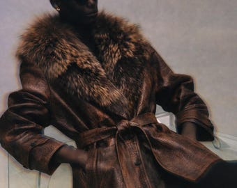 Y2K brown genuine leather faux crocodile distressed effect jacket with rabbit fur lining, raccoon collar and belt closure (M)