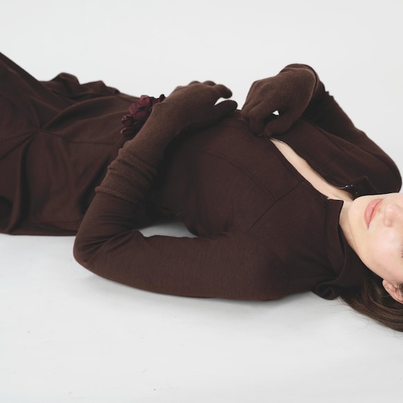 dark brown fall dress Heroine Maxi Dress in Pomegranate Print XL main image 1