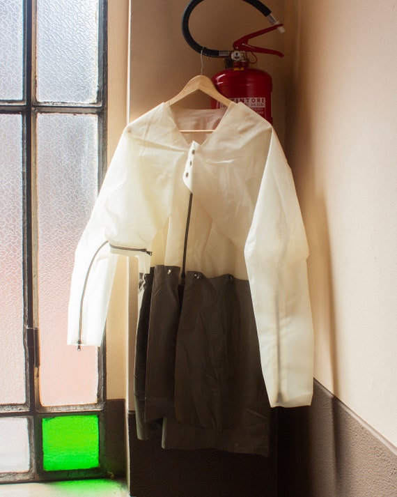 Khaki store rubber raincoat
