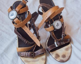 Alexander McQueen spring/summer 2004 faux snake embossed leather wrap sandals with ankle watch rare archive runway (EU39)