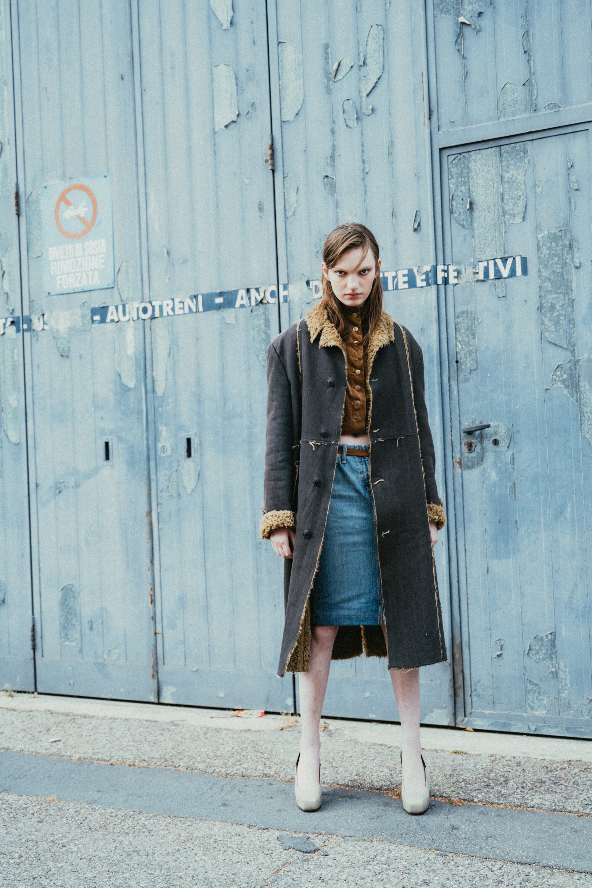 Dolce & Gabbana Vintage 90s Denim Pencil Skirt - Light Wash, Low