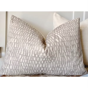 Silvery Grey Abstract Print Pillow Cover: Boho Modern Decor