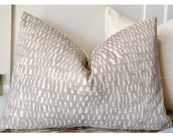Silvery Grey Abstract Print Pillow Cover: Boho Modern Decor