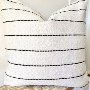 Oreillers d'extérieur Housse de coussin noir et blanc double face rayures Housse de coussin de terrasse haute performance, décor neutre Black