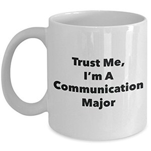 Confie em mim, sou uma caneca importante de comunicação - Xícara de café engraçada - Lindas ideias de presentes para mordaças de formatura para amigos e colegas de classe