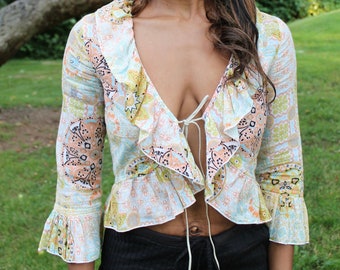 Y2K Floral Ruffle Tie Front Fairy Blouse XOXO Boho Hippie Aesthetic Crop Top Cardigan Shrug Small