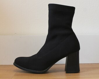 Vintage 90s Black . Neoprene Ankle Boots Size 6