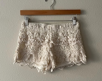 y2k cream crochet low rise cotton bloomers shorts boho fairy coastal cowgirl | size xs/s