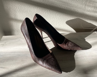 【関税込み】PRADA Heeled shoes Escarpins en cuir Saffiano Prada - Femme – myCompañero