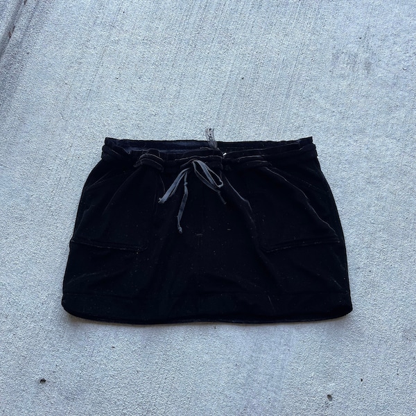 Black Velour Micro Mini Skirt | Vintage Y2K | BCBG | Size Small