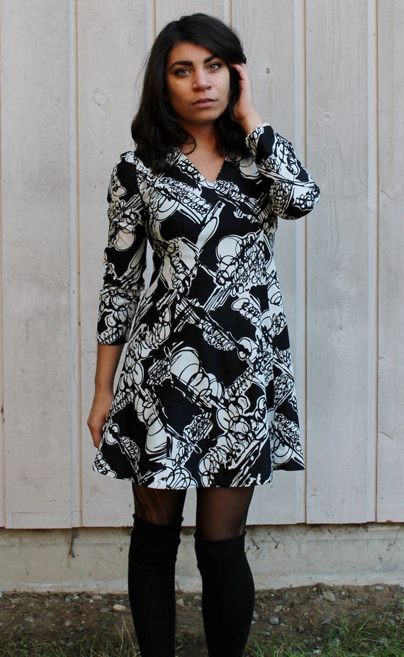black and white abstract dress Black And White Abstract Print Short Sleeve Belted Wrap Midi Dress AX Paris US