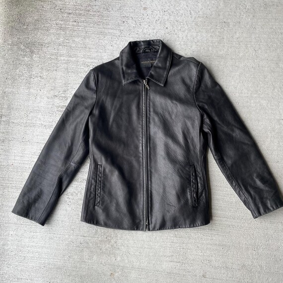 90s vintage black leather jacket miniamlist it girl downtown girl