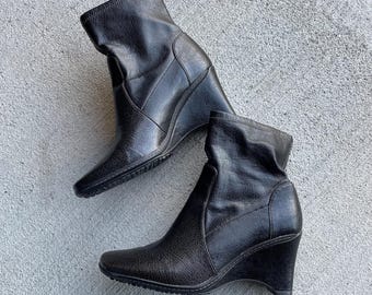 90s vintage black leather wedge ankle boot rockport size 7.5 US