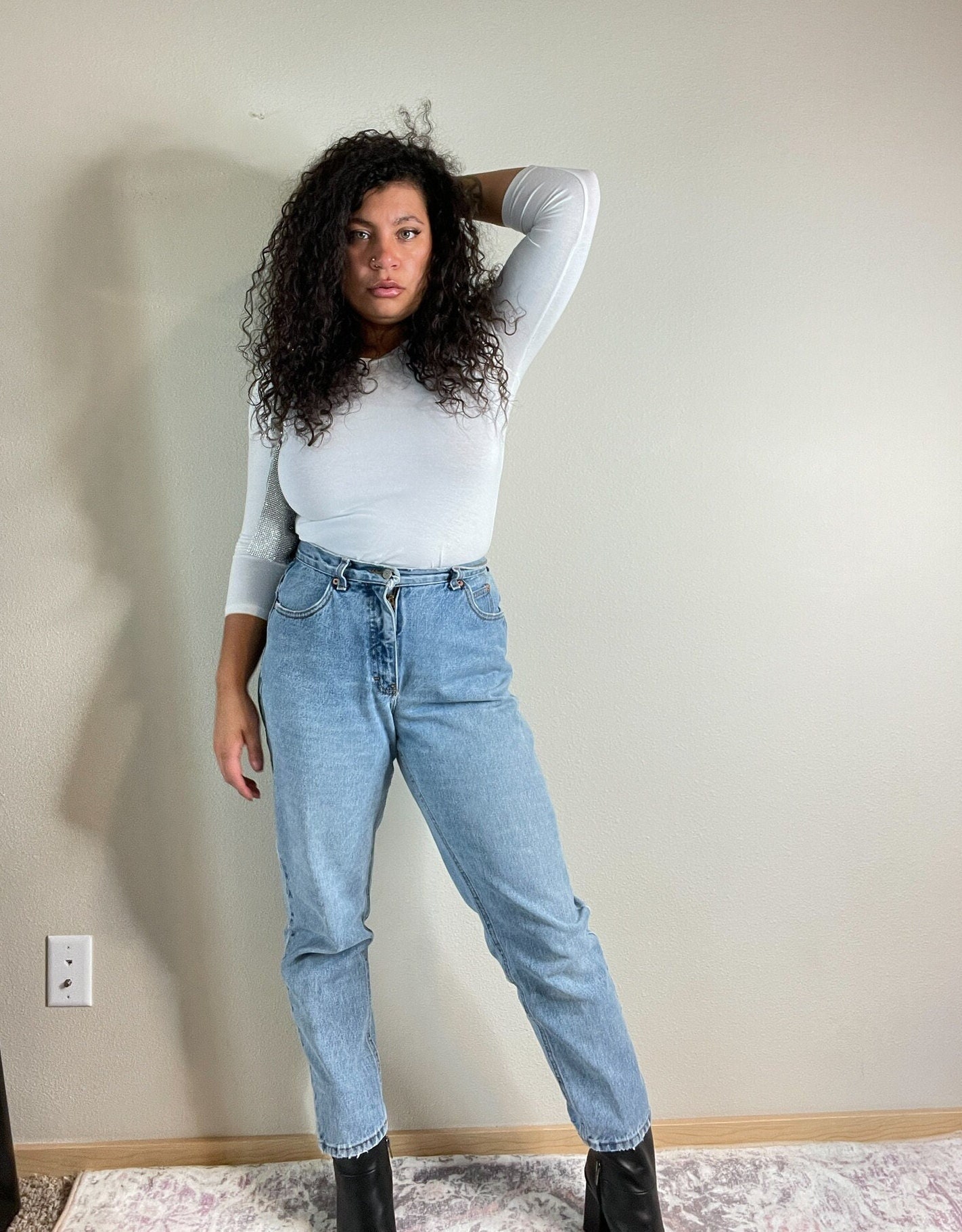 Calvin Klein Vintage 90s Mom Jeans | Light Wash, High Rise (29 in 