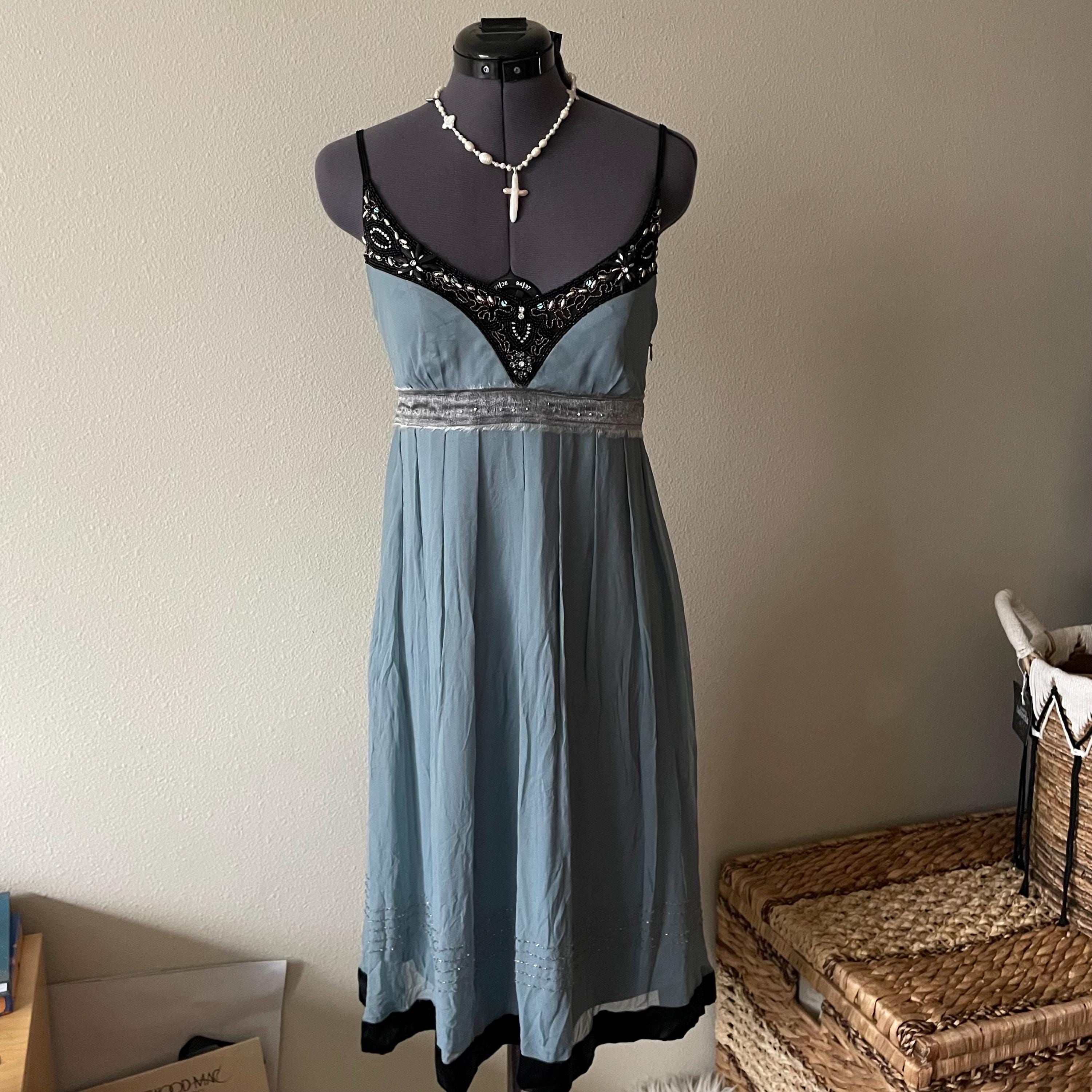 sue wong nocturne beaded formal dress SOLD!Y2K Does 1930s Sue Wong Nocturne silk beaded dress, size small, $200, & choker, $6.99!In-store only, open 11-7 pm #austinvintage #bluevelvetaustin #austinvintageclothing #bluevelvetvintage #suewong