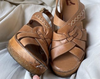 VTG Fisherman Sandals Womens 9 Brown Strappy Boho 90s Y2K Retro Jesus Sandals Vintage 90s Y2k Aerosoles Strappy Caged Huarache Buckle  main image 3