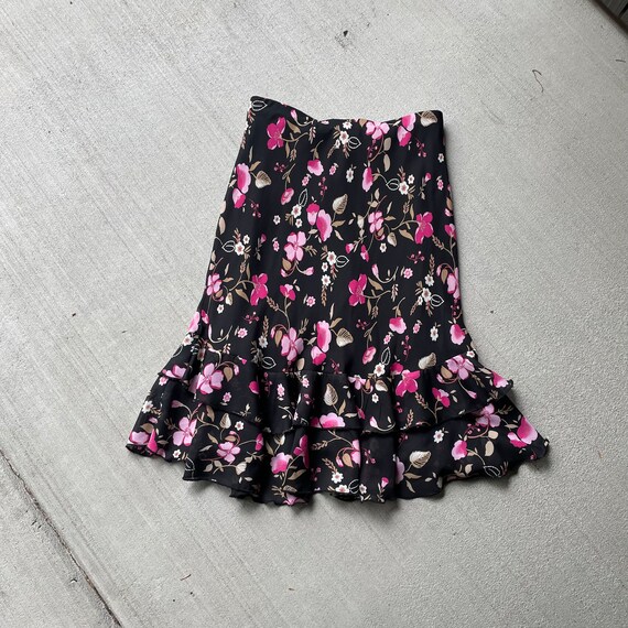 Vintage y2k pink floral ruffle hem midi skirt | s… - image 3