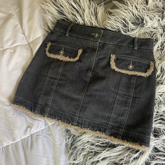 Y2K Denim Mini Skirt with Faux Shearling Trim | S… - image 5