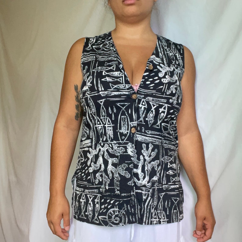 Vintage Hilo Hattie Fish Print Tank Top | 90s Hawaiian Vest, Size S-M ...