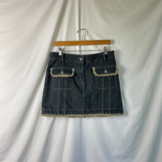 Y2K Denim Mini Skirt with Faux Shearling Trim | S… - image 2