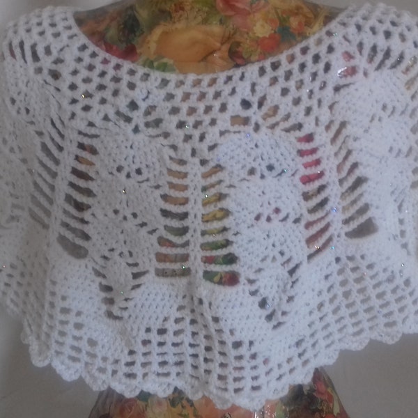 Cache épaules mariage blanc et lurex, capeline crochet -  taille unique convient du S au L