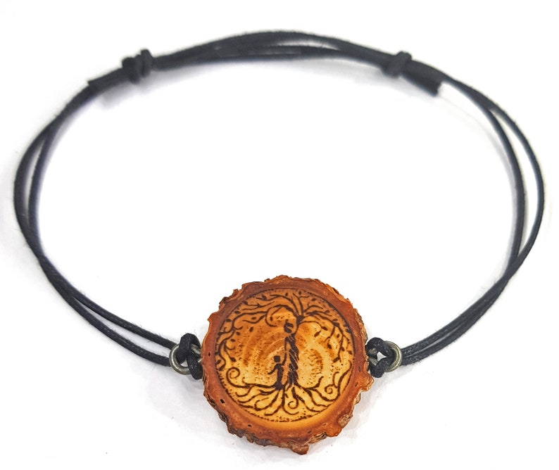 tree necklace meaning