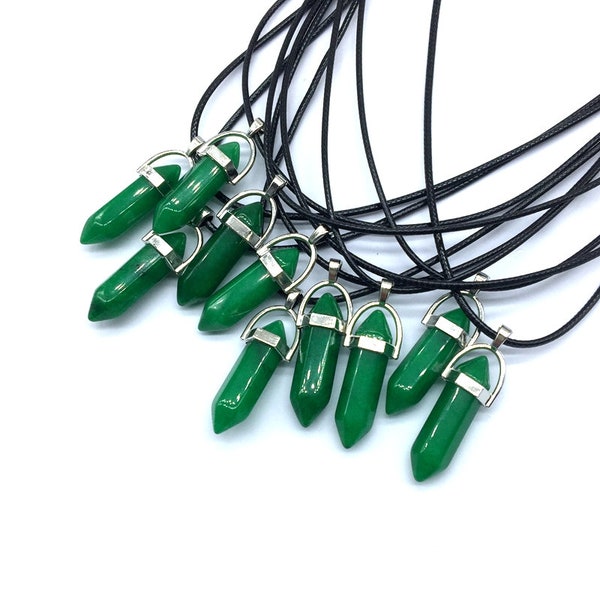 Collier Jade pendentif en pierre double pointe