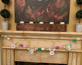 Simple Cute Easter Bunny and Easter Egg Garland