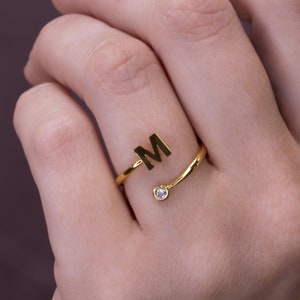 Presente personalizado para namorada, anéis com iniciais banhados a ouro 18k, joias do dia a dia, ajustáveis, delicados, presentes de casamento para madrinhas