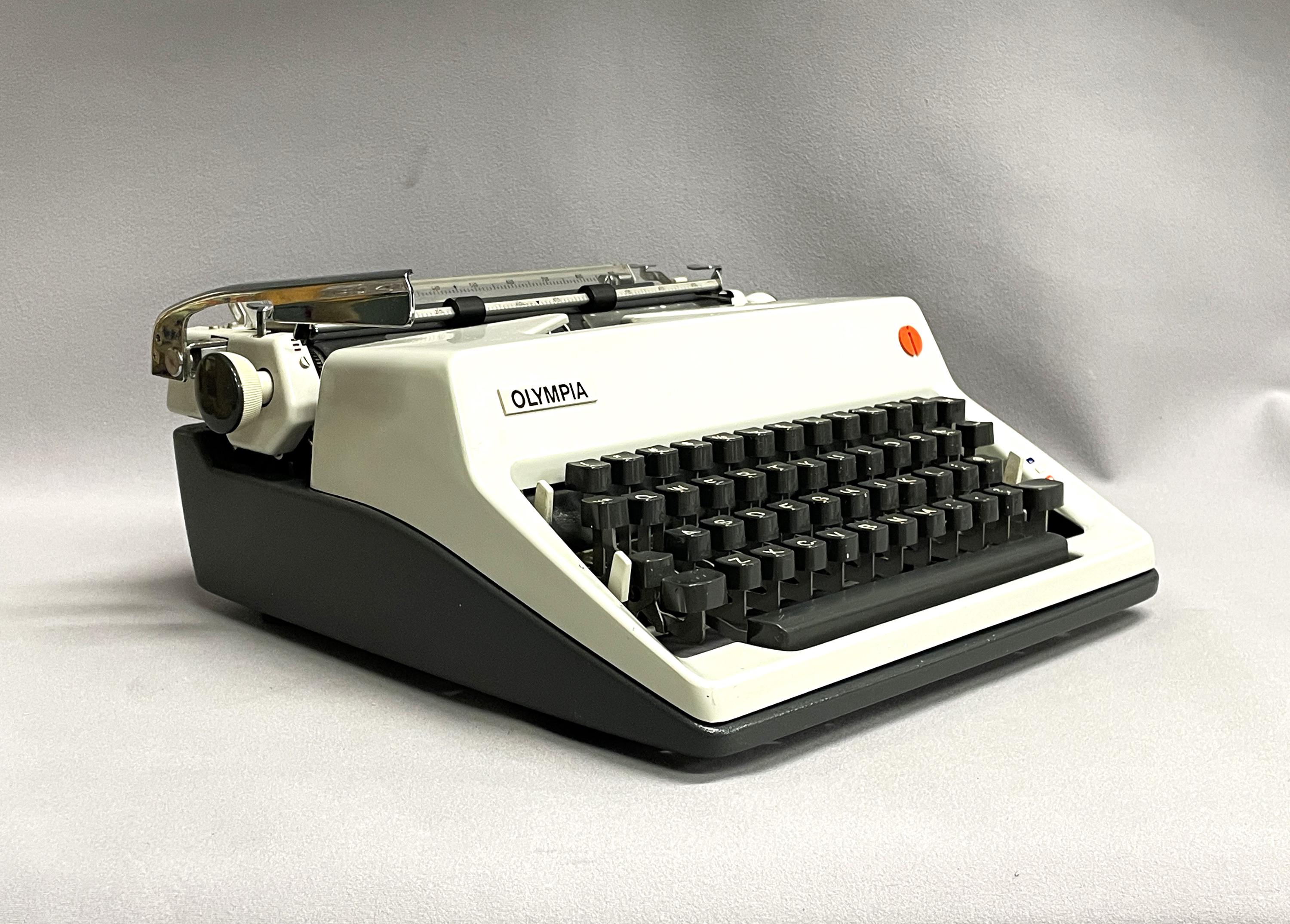 Olympia Sm9 Typewriter Case - Etsy