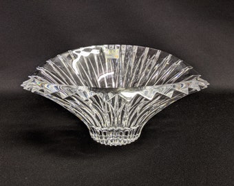 Mikasa Crystal Centerpiece Bowl - Crystal Serving dish Made in Slovenia