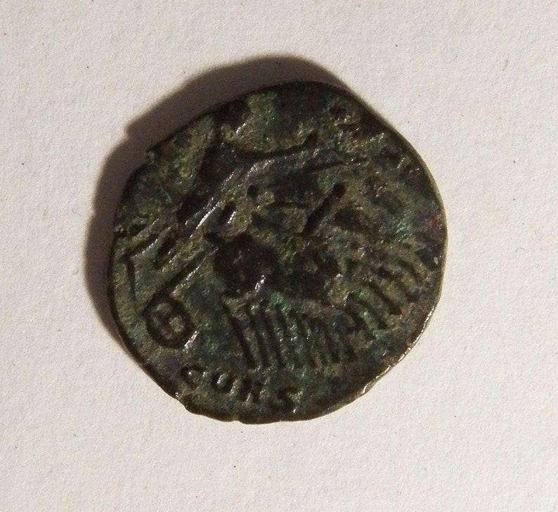 Bronze Prutah Hand of God Ancient coin, AE4 Constantinople Mint Constantine The Great Roman Bronze Roman Coin