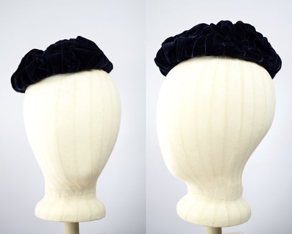 1940/50s Navy Blue Velvet Cocktail Hat // Vintage
