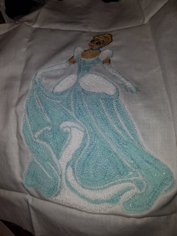 Disney Cinderella HandStitched Patch - image 4
