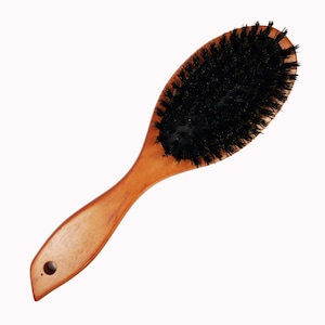 Escova de cerdas naturais de javali com cabo de madeira - Escova de cabelo estimulante e massageadora para cabelos delicados - Melhora a condição do cabelo