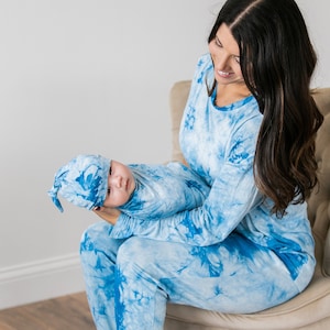 Tie Dye Mommy and Me Lounge Set and Matching Swaddle,Matching Pajamas and Swaddle Set,Matching Hospital Sets,Postpartum Pajamas,Hospital Bag