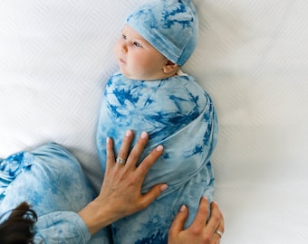 Blue Tie Dye Swaddle, Maternity Robe and Matching Swaddle,Postpartum,Baby Boy,Baby Shower Gift,Hat,Matching,Stretchy,Robe and Swaddle Set