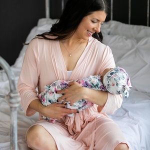 Robe and Swaddle Set,Baby Shower Gift,Hospital Robe,Cute Maternity Robe,Floral Swaddle,Mom to Be,Baby Gift,Baby Girl,Mommy and Me,Blanket