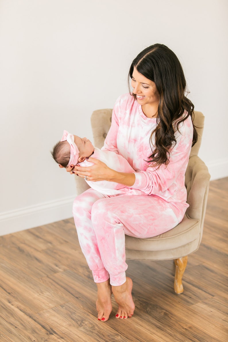 Tie Dye Mommy and Me Lounge Set and Matching Swaddle,Matching Pajamas and Swaddle Set,Pink,Hospital Sets,Postpartum Pajamas,Hospital Bag image 7