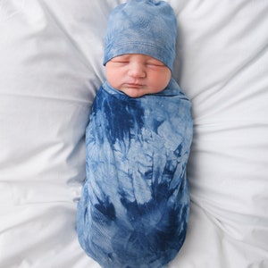 Blue Tie Dye Swaddle, Maternity Robe and Matching Swaddle,Postpartum,Baby Boy,Baby Shower Gift,Hat,Matching,Stretchy,Robe and Swaddle Set image 3