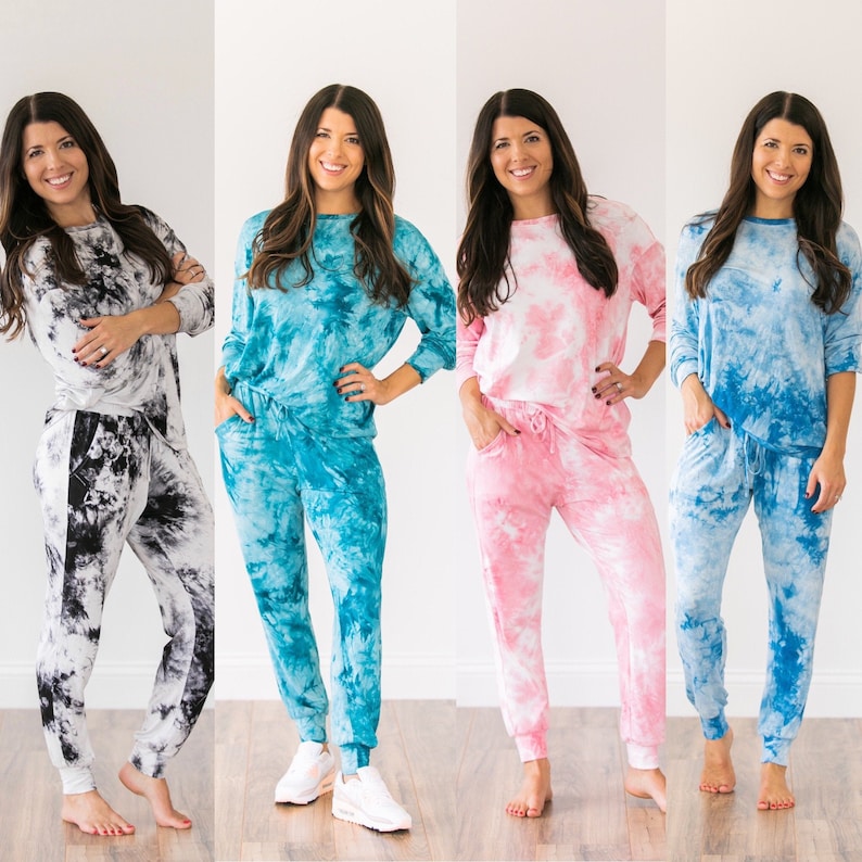 Tie Dye Mommy and Me Lounge Set and Matching Swaddle,Matching Pajamas and Swaddle Set,Pink,Hospital Sets,Postpartum Pajamas,Hospital Bag image 3